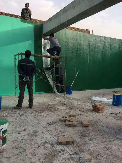 老街街道针对老旧车间地面普遍存在的起砂、裂缝问题